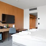 Amenity & Ceska Kanada *