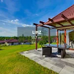 Amenity & Ceska Kanada