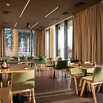 Hotel Amenity & Ceska Kanada