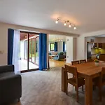 Amenity česká Kanada Nová Bystřice