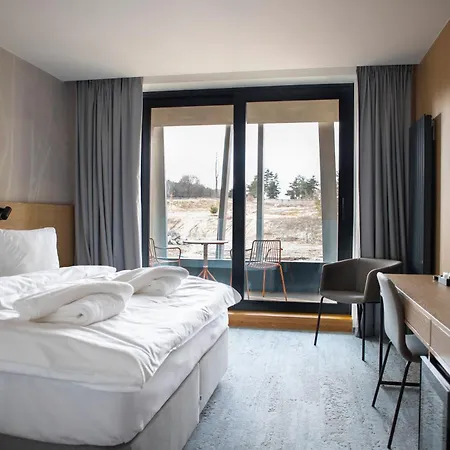 Hotel Amenity & Ceska Kanada