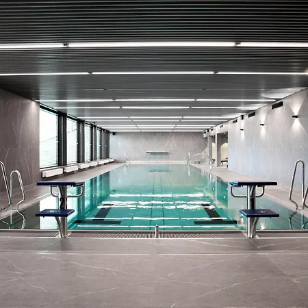 Hotel Amenity & Ceska Kanada *