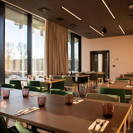 Amenity & Ceska Kanada