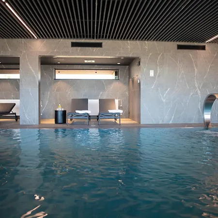 Amenity & Ceska Kanada