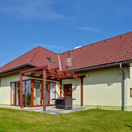 מלון Amenity & Ceska Kanada Nová Bystřice