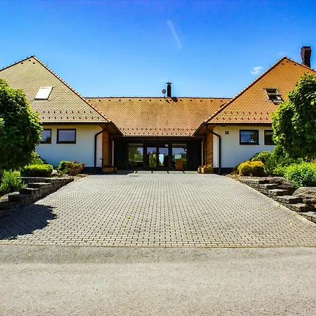 Amenity česká Kanada Nová Bystřice