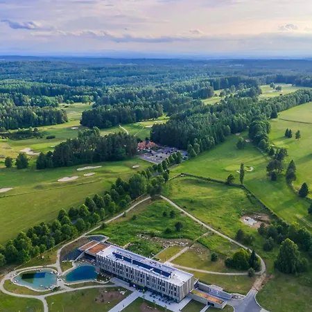Hotel Amenity & Ceska Kanada