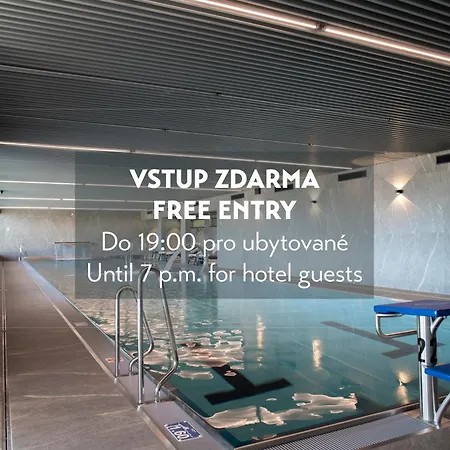 Hotel Amenity & Ceska Kanada