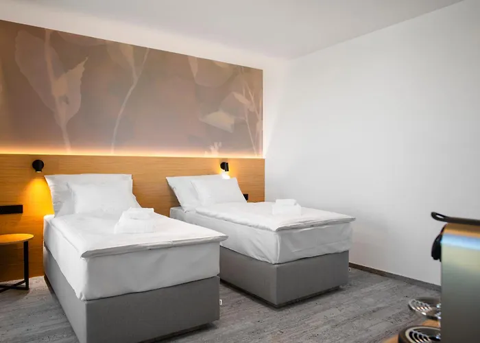 Amenity & Ceska Kanada